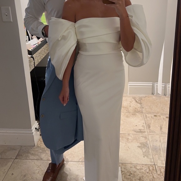 Solace London Arla Dress in Cream - Picture 7 of 7